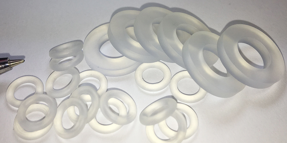 liquid silicone(1000x500)